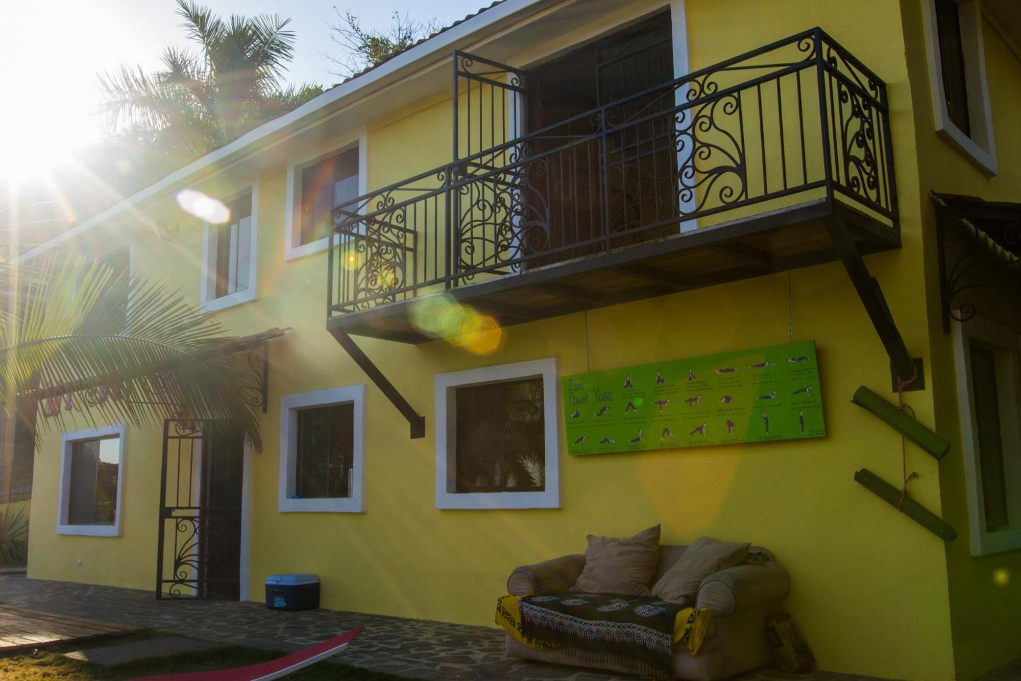 Wipeout Hostel Jacó Exterior foto